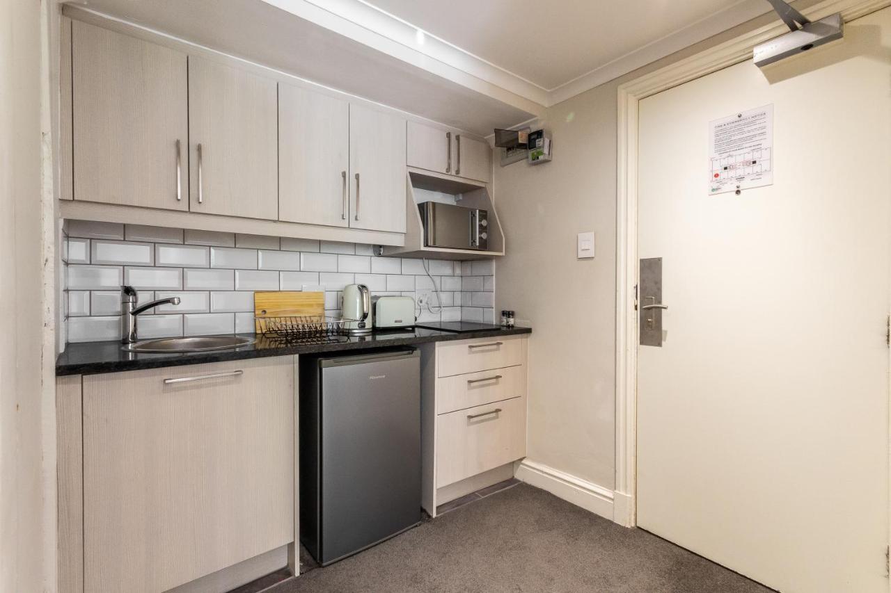 Trendy Apartment In Thibault Square City Centre Κέιπ Τάουν Εξωτερικό φωτογραφία