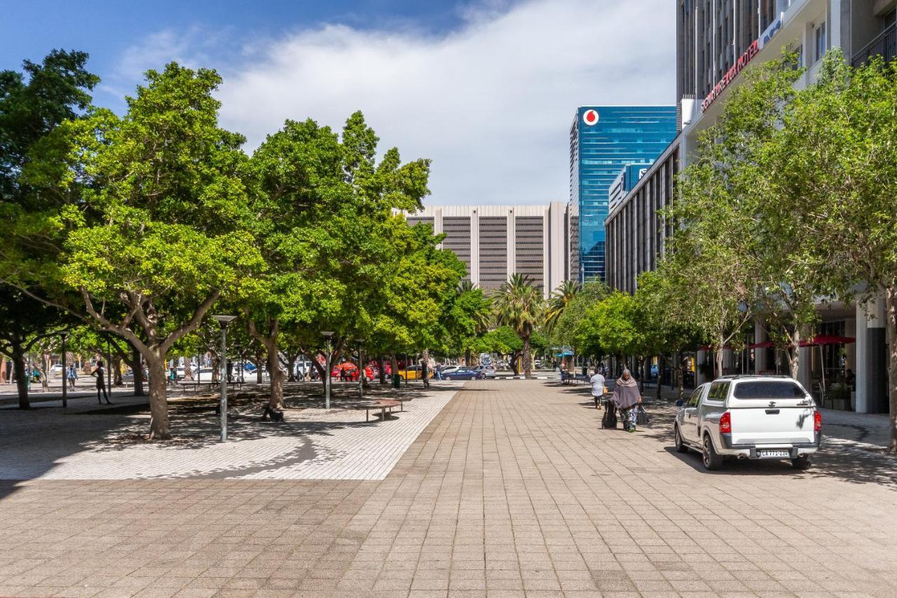 Trendy Apartment In Thibault Square City Centre Κέιπ Τάουν Εξωτερικό φωτογραφία
