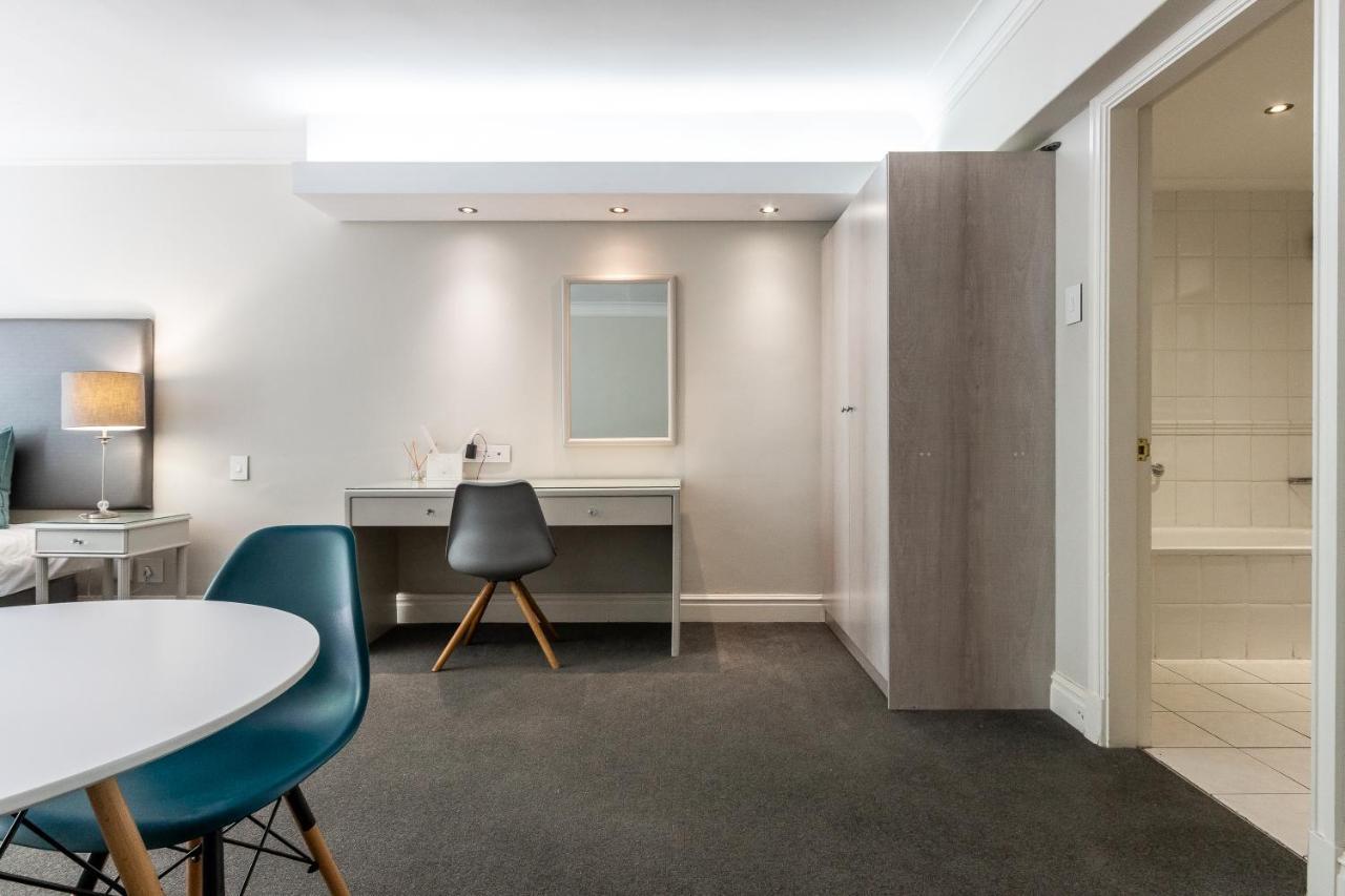 Trendy Apartment In Thibault Square City Centre Κέιπ Τάουν Εξωτερικό φωτογραφία