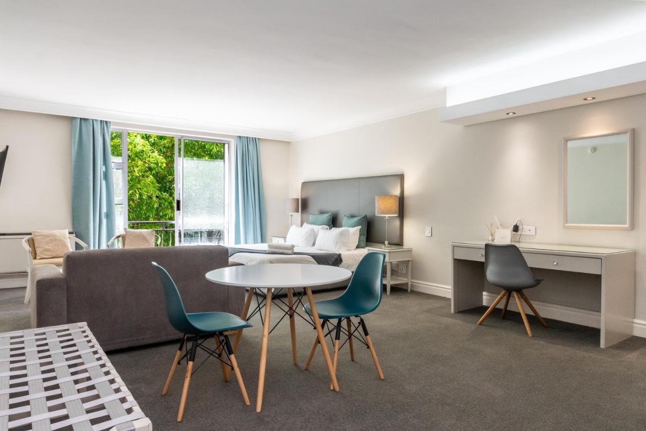 Trendy Apartment In Thibault Square City Centre Κέιπ Τάουν Εξωτερικό φωτογραφία